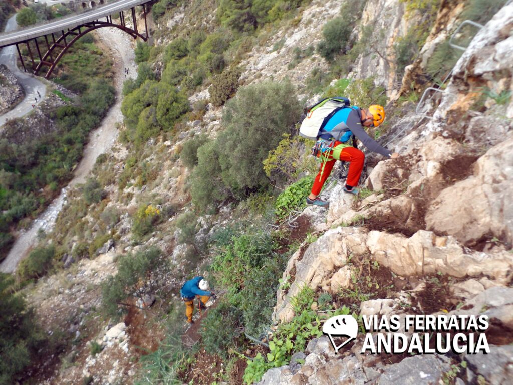 Bajada de la vía ferrata tajo moreno