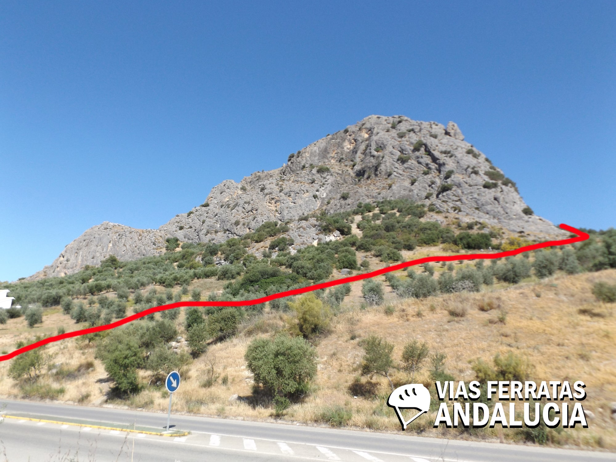 004-P-ACCESO-via-ferrata-castillo-hierro-pruna-sevilla-001-min