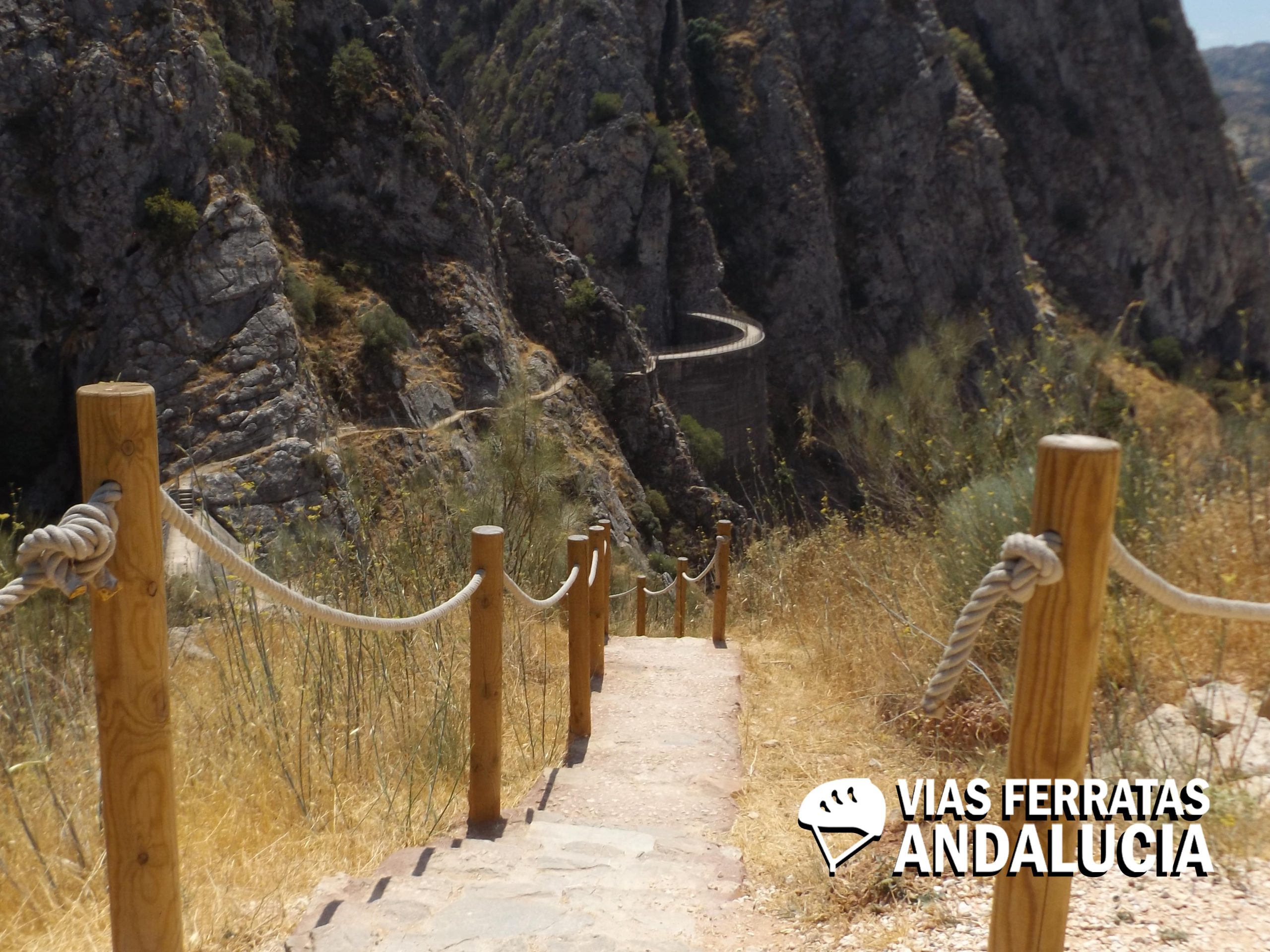 003-viasferratasandalucia-montejaque-hundidero-003-min