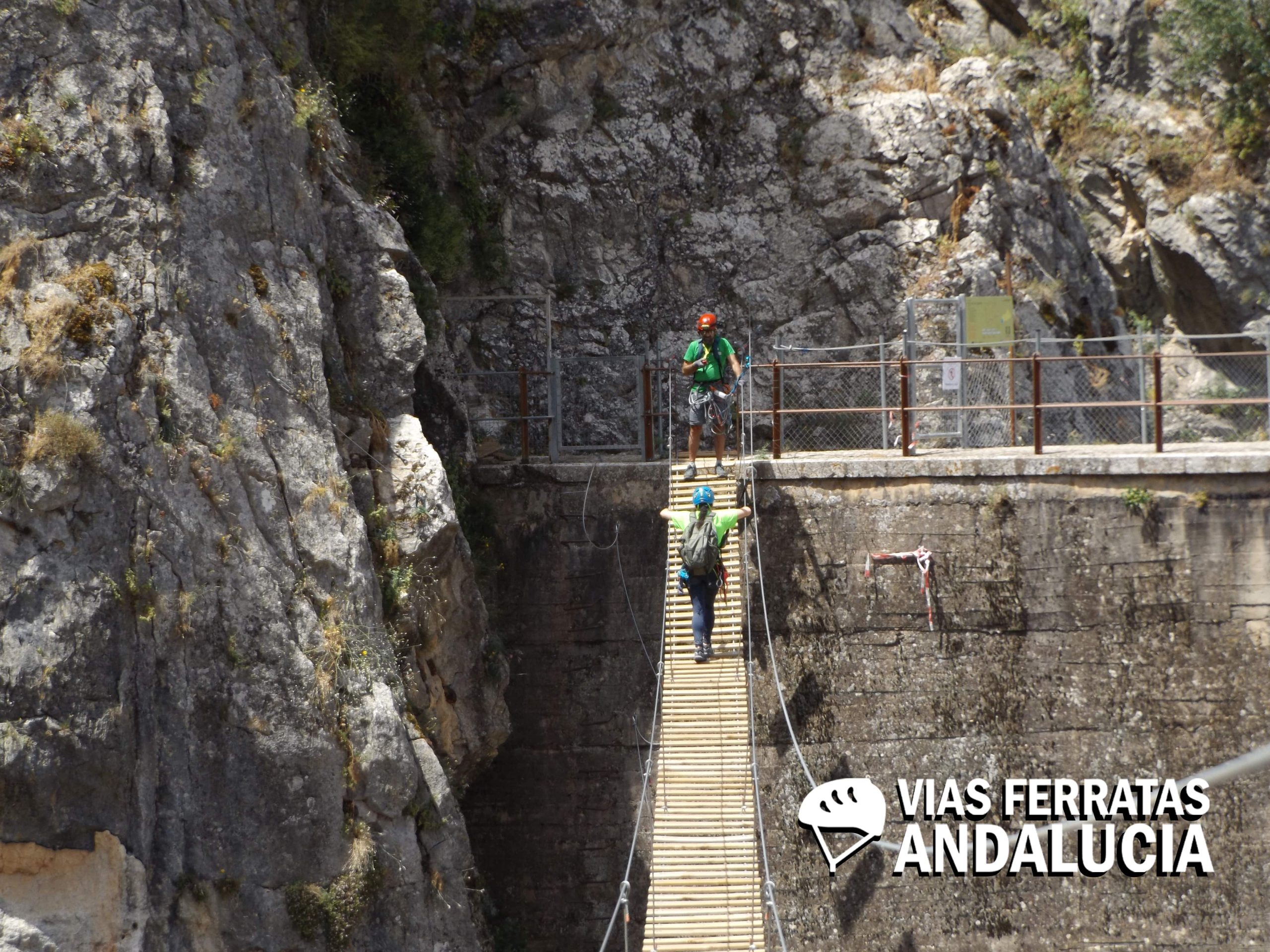 003-viasferratasandalucia-presa-caballeros-ronda-009-min