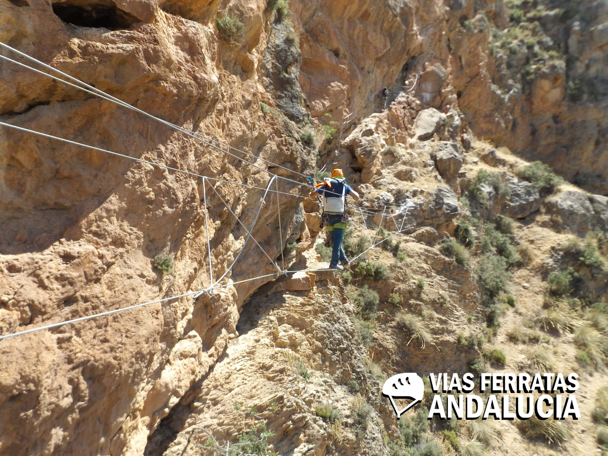003-viasferratasandalucia-arana-guejar-sierra-granada-010-min